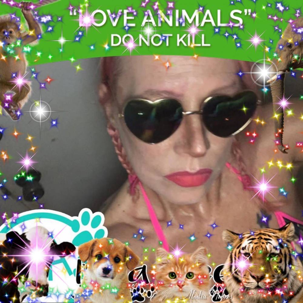 Meet your Posher, Jaqi